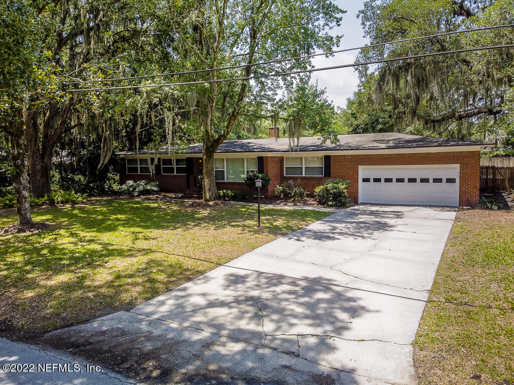 1402 Glengarry Road Jacksonville, FL 32207 - Photo 1 of 51 Front of house