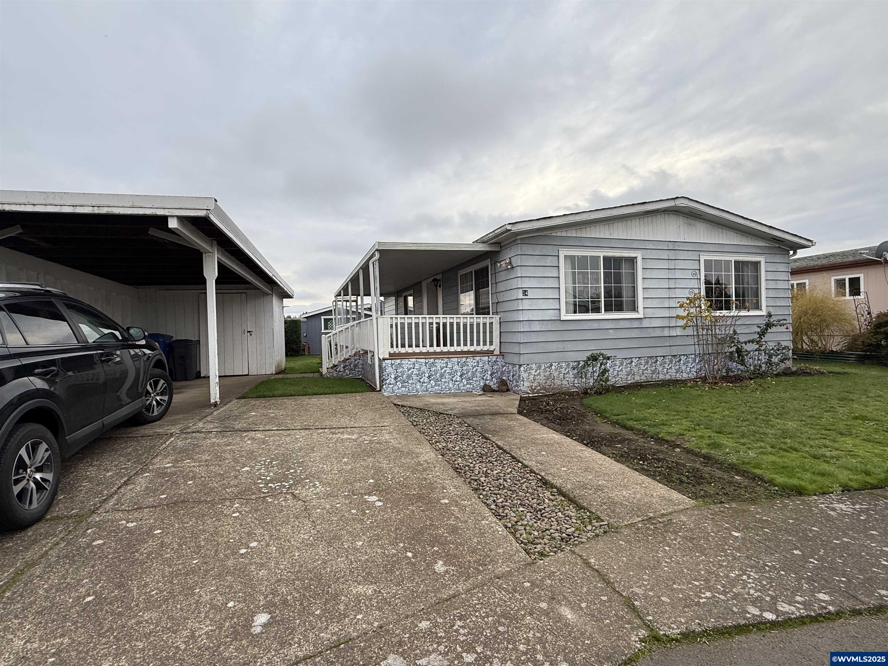 5422 Portland Road Northeast, Unit 54 Salem, OR 97305 - Photo 3 of 15 Gallery Image 3
