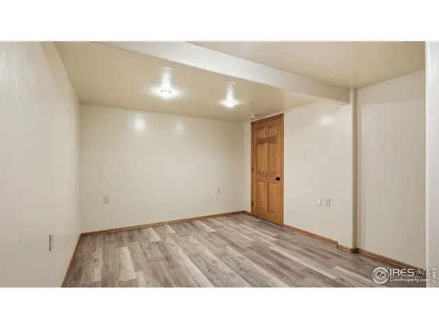 a open hall with a elevator