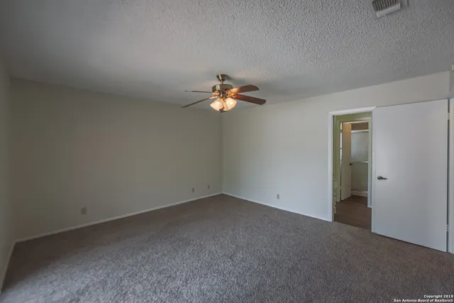 $1,500 | 5811 Royal Ridge, San Antonio, TX 78239