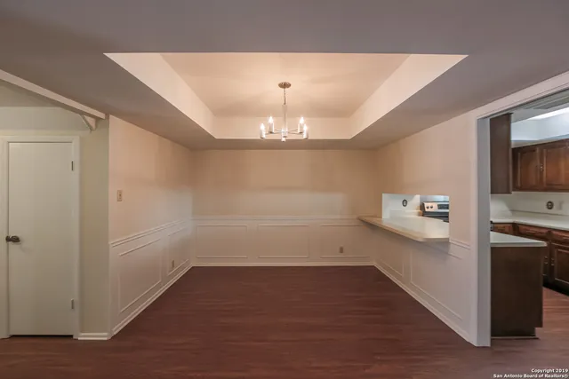 $1,500 | 5811 Royal Ridge, San Antonio, TX 78239