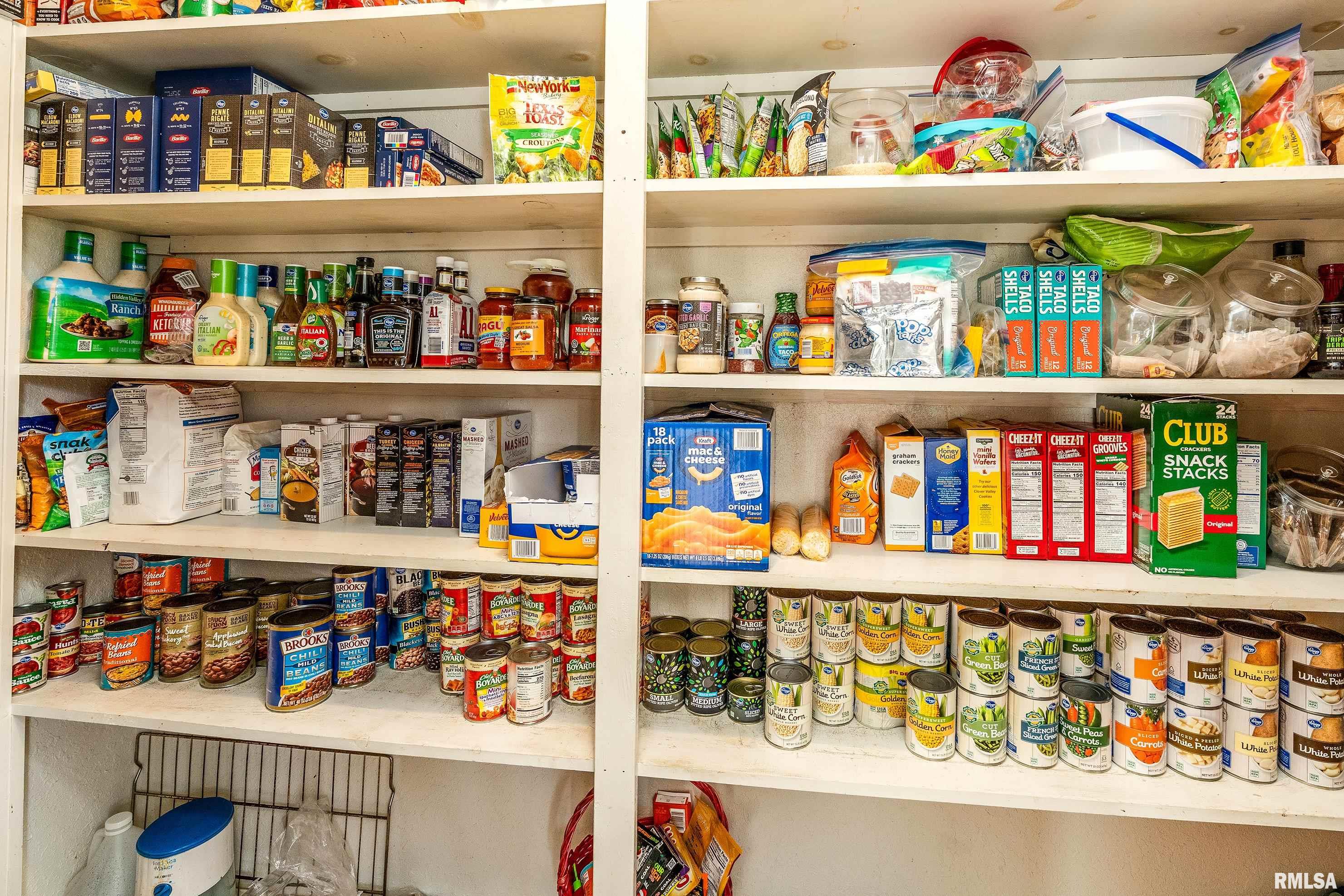 15588 Becker Road Johnston City, IL 62951 - Photo 17 of 63