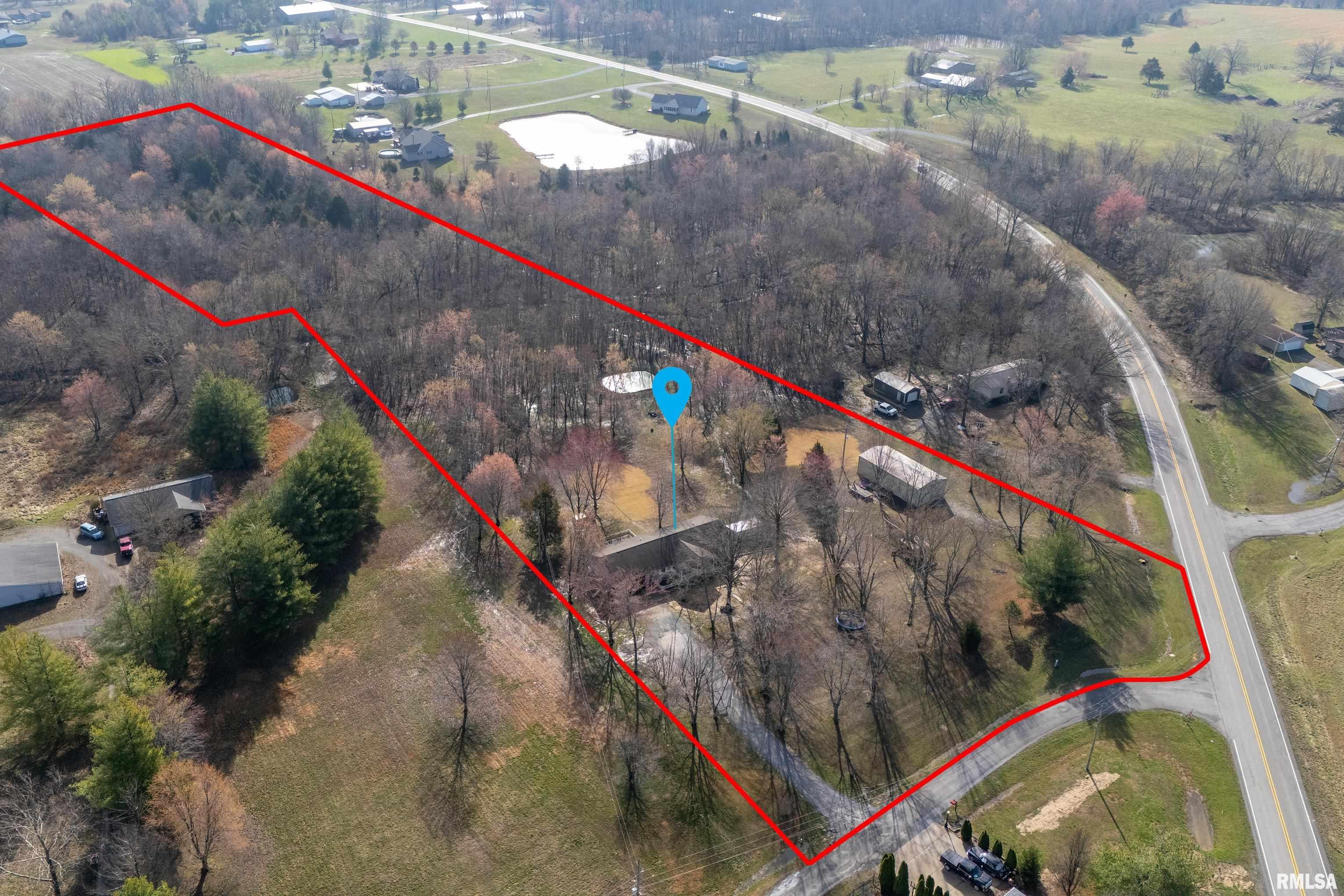 15588 Becker Road Johnston City, IL 62951 - Photo 2 of 63