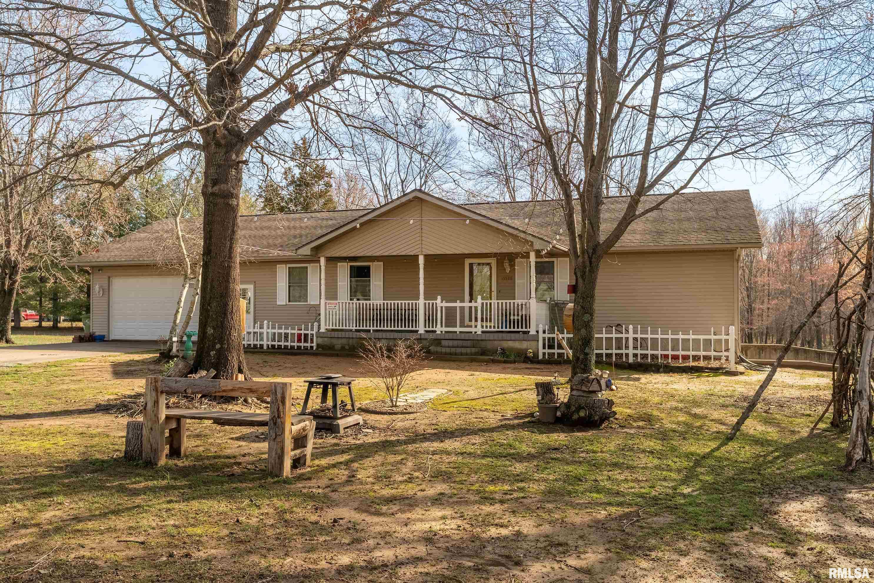 15588 Becker Road Johnston City, IL 62951 - Photo 3 of 63