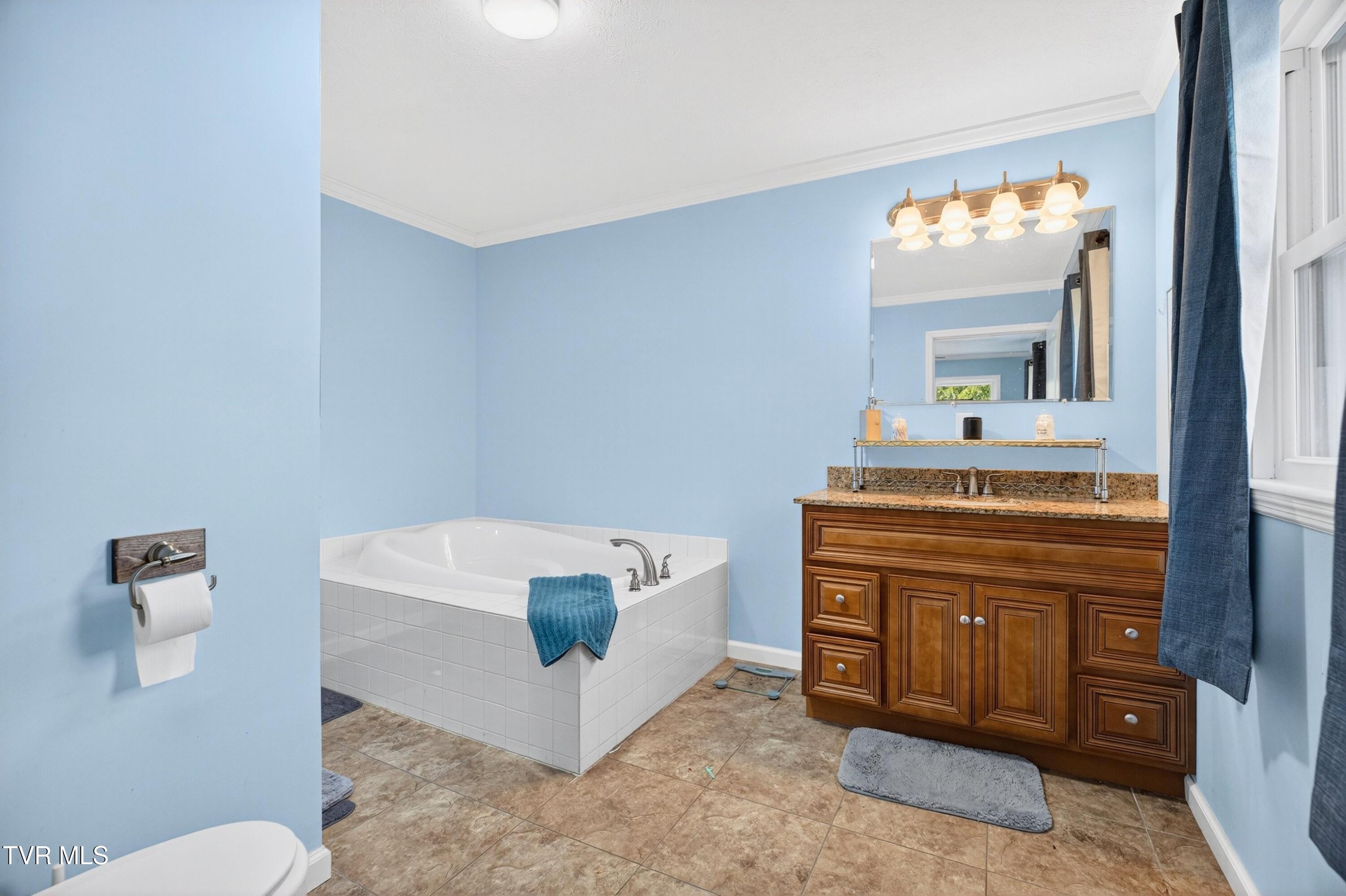 338 County Line Road Harrogate, TN 37752 - Photo 21 of 78 015-338CountyLineRoad-Tazewell-TN-37879-