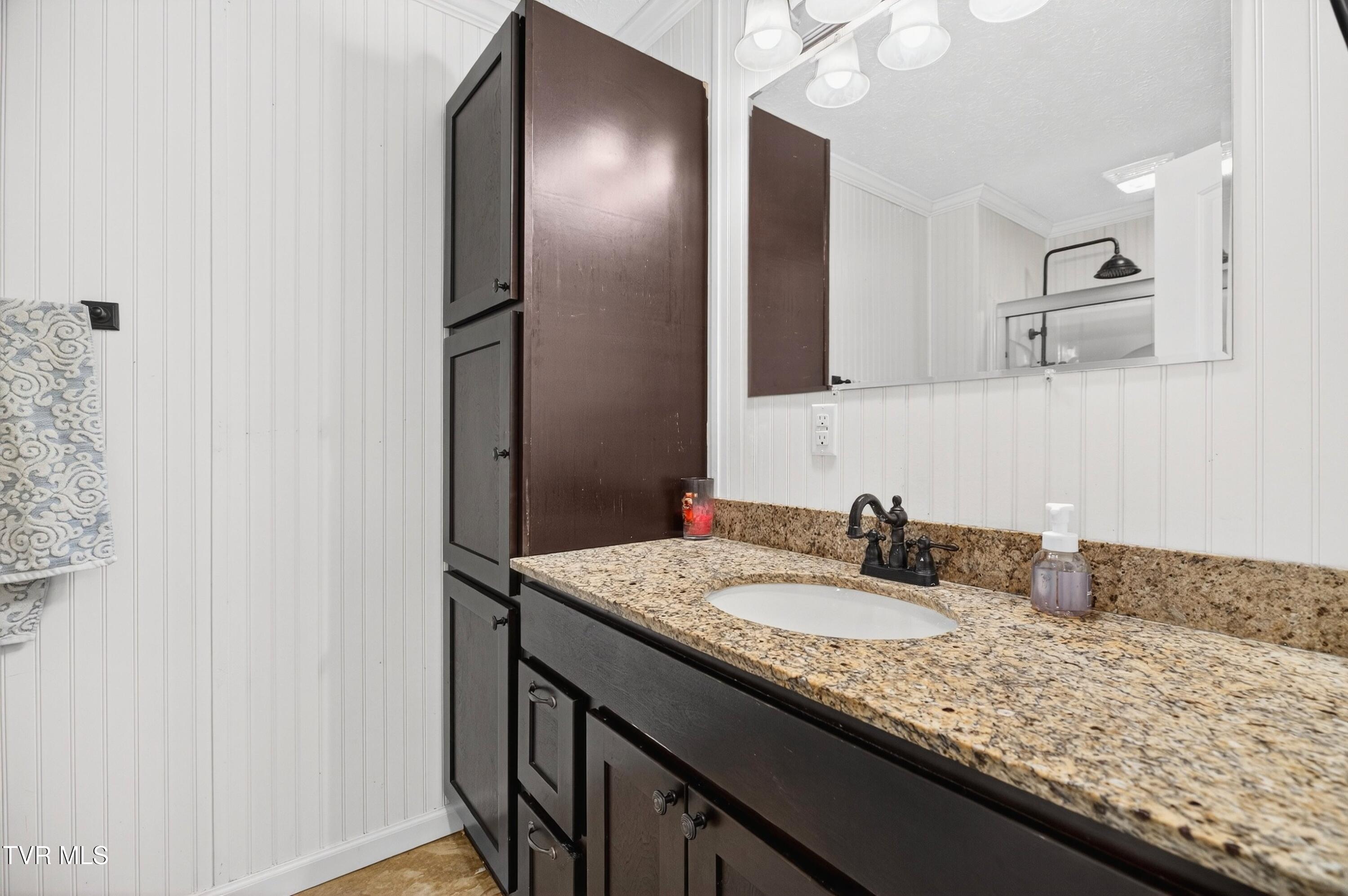 338 County Line Road Harrogate, TN 37752 - Photo 29 of 78 019-338CountyLineRoad-Tazewell-TN-37879-