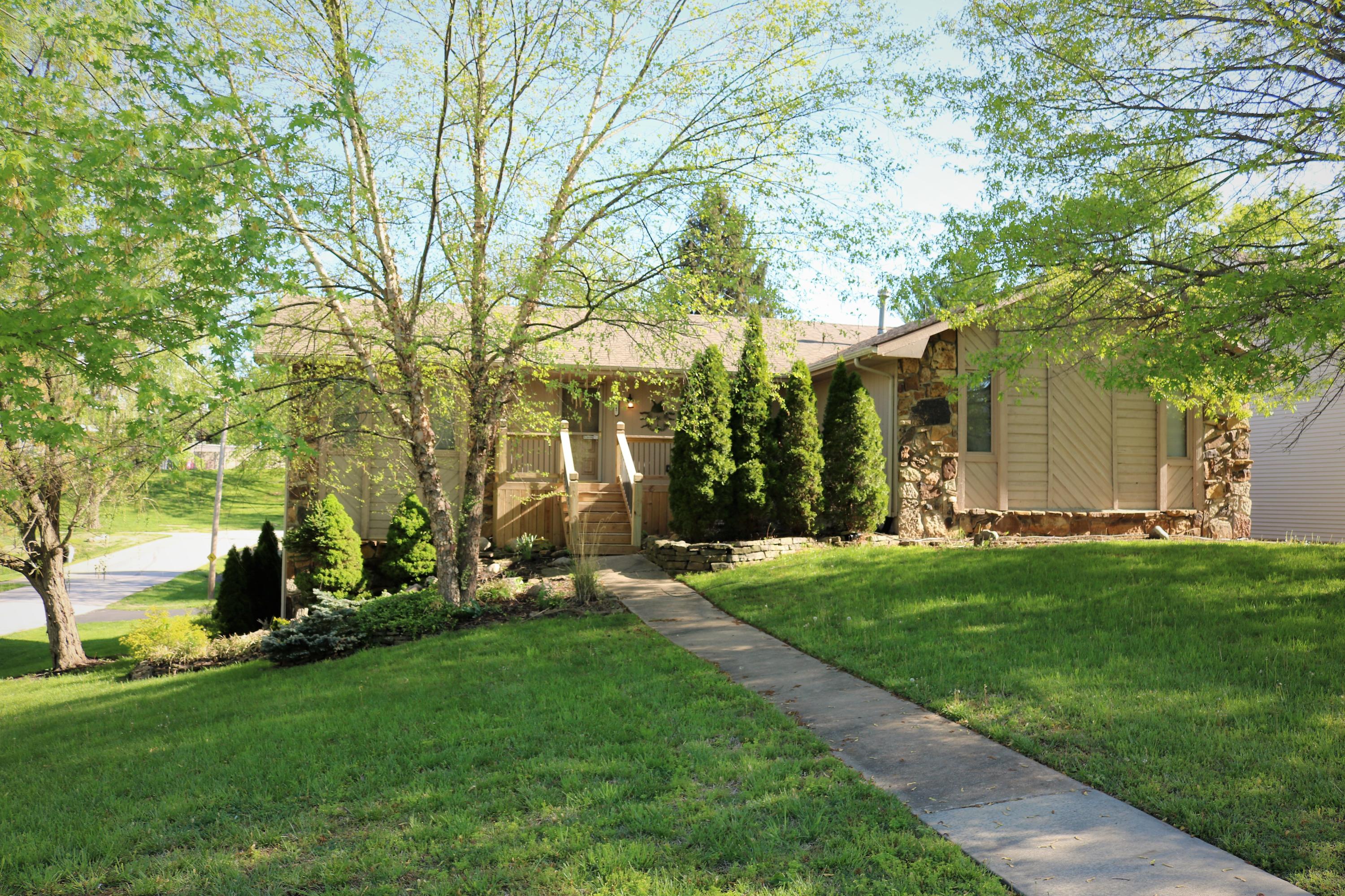 2147 East Swallow Street Springfield, MO 65804 - Photo 1 of 1 IMG_3699 (2)