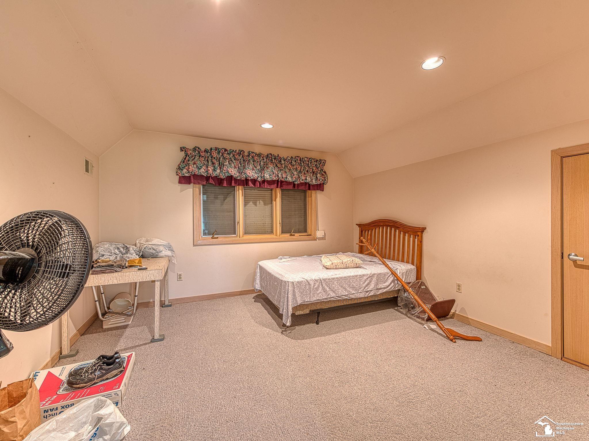 3830 Brest Road Newport, MI 48166 - Photo 27 of 57 50144207-cdbf3e06-19a7-40f0-a235-d5f9ca83c3ac.JPG