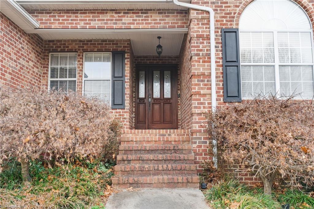 471 West Hunting Ridge Drive Thomasville, NC 27360 - Photo 13 of 34