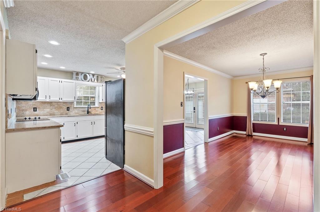 471 West Hunting Ridge Drive Thomasville, NC 27360 - Photo 18 of 35