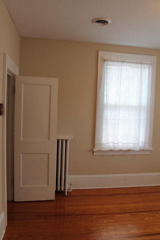2509 Weaver Road Southwest Roanoke, VA 24015 - Photo 26 of 36 #2 bedroom closet door