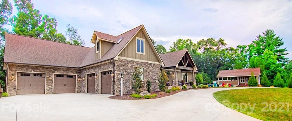 2084 North Rugby Road Hendersonville, NC 28791 - Photo 2 of 29 Gallery Image 2