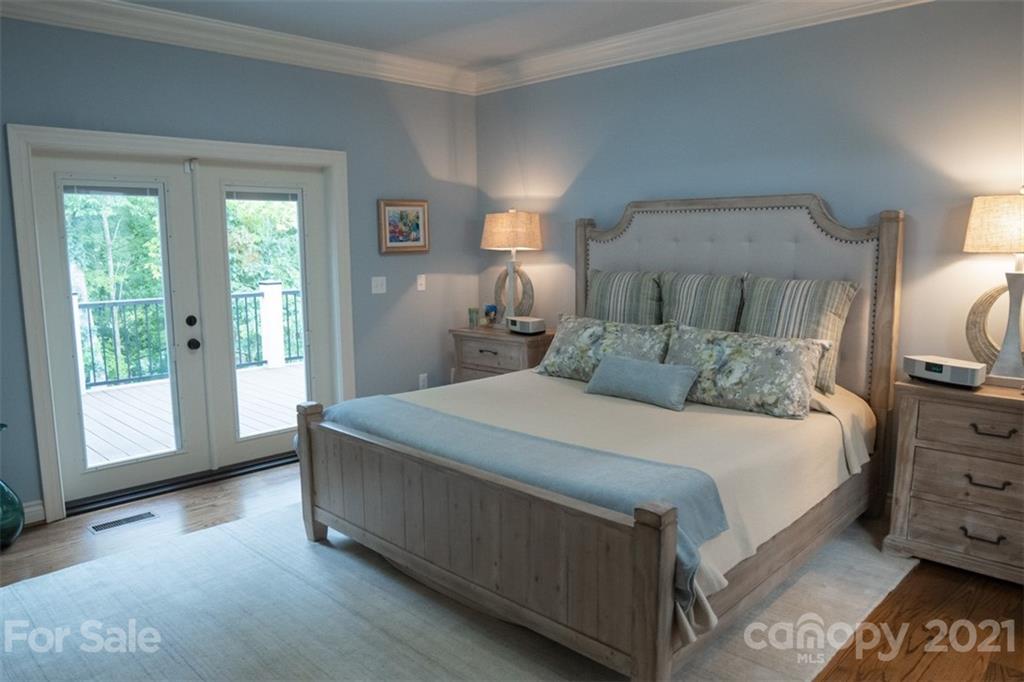 2084 North Rugby Road Hendersonville, NC 28791 - Photo 15 of 29 Gallery Image 15