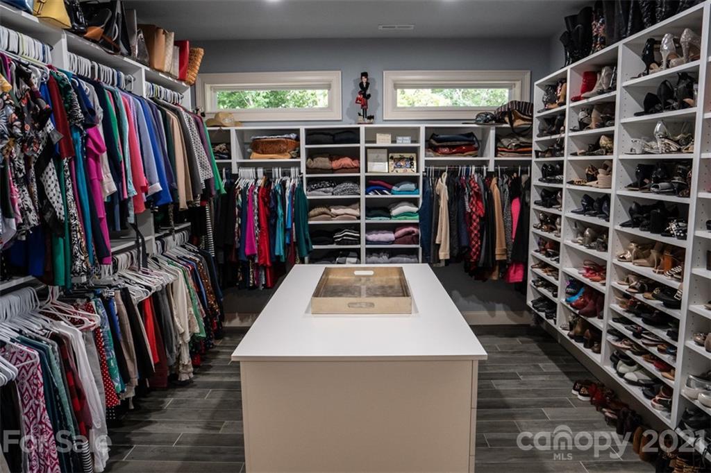 2084 North Rugby Road Hendersonville, NC 28791 - Photo 17 of 29 Gallery Image 17