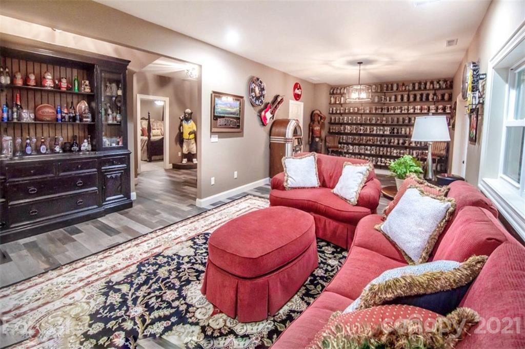 2084 North Rugby Road Hendersonville, NC 28791 - Photo 20 of 29 Gallery Image 20