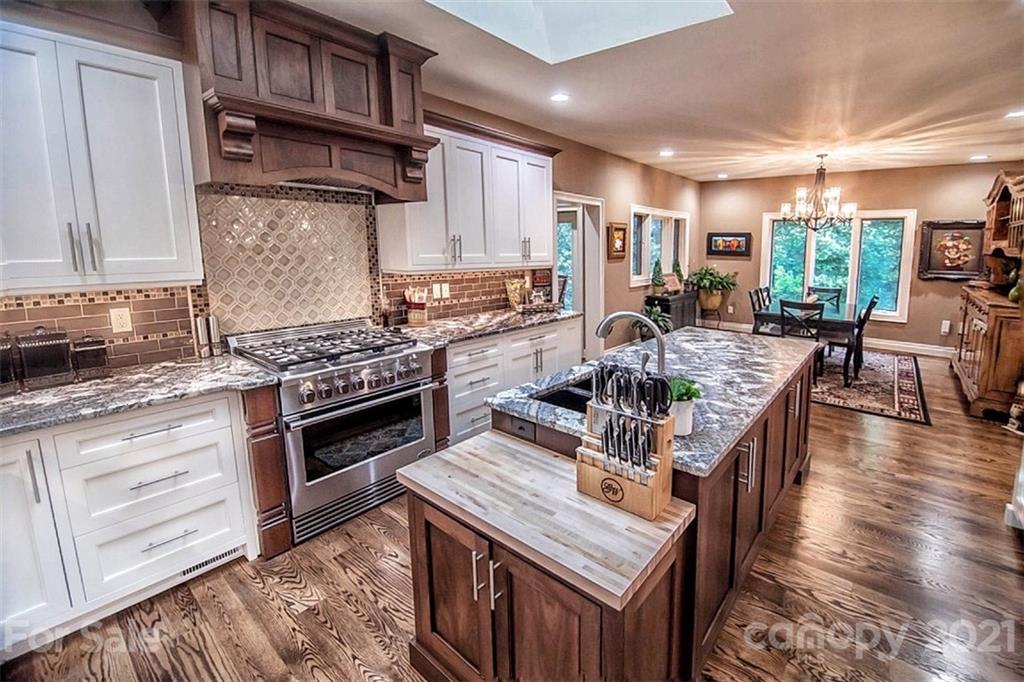 2084 North Rugby Road Hendersonville, NC 28791 - Photo 8 of 29 Gallery Image 8