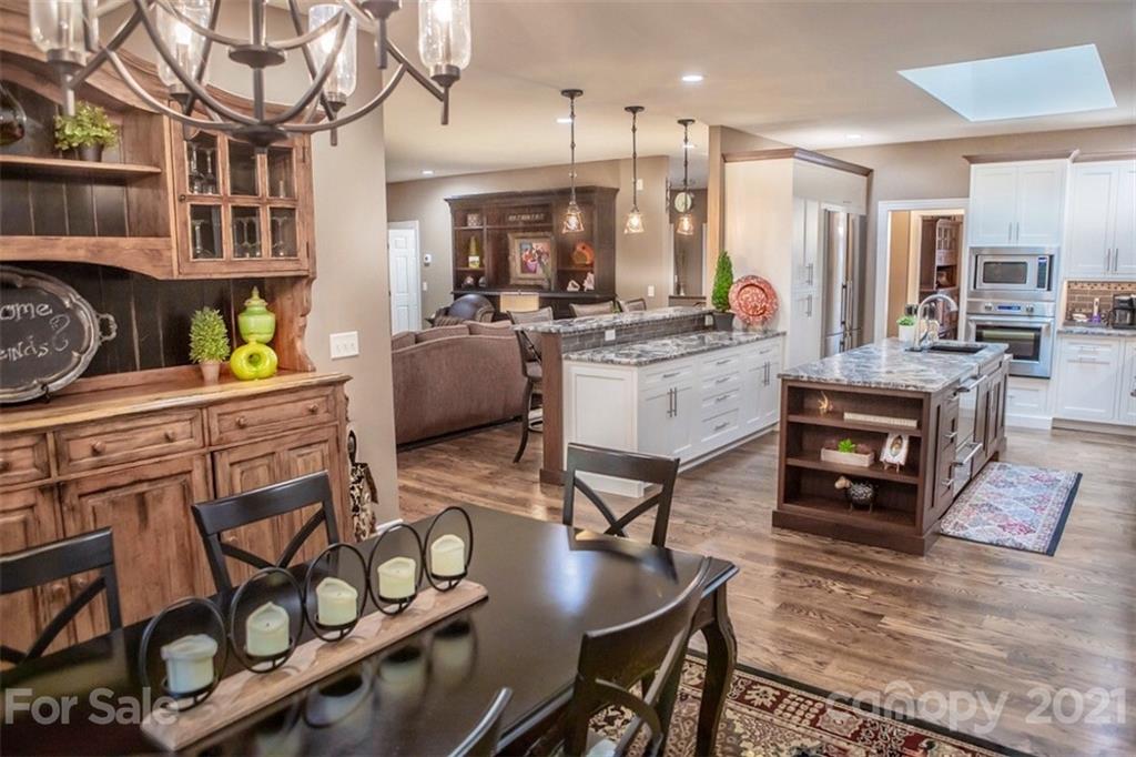 2084 North Rugby Road Hendersonville, NC 28791 - Photo 10 of 29 Gallery Image 10