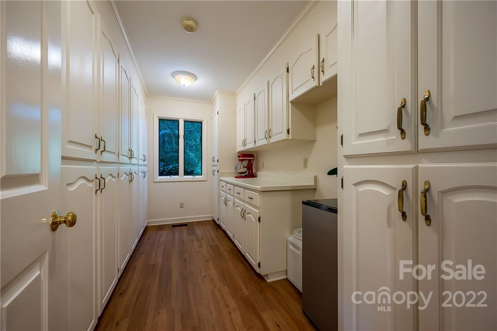 161 Walker Road Mill Spring, NC 28756 - Photo 16 of 47