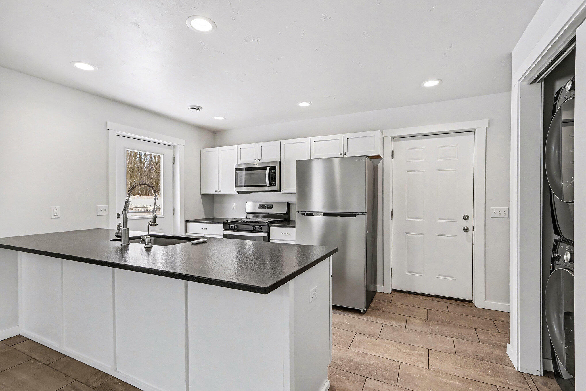 75603 Ridgeway Drive Lawton, MI 49065 - Photo 5 of 18 008_file_872