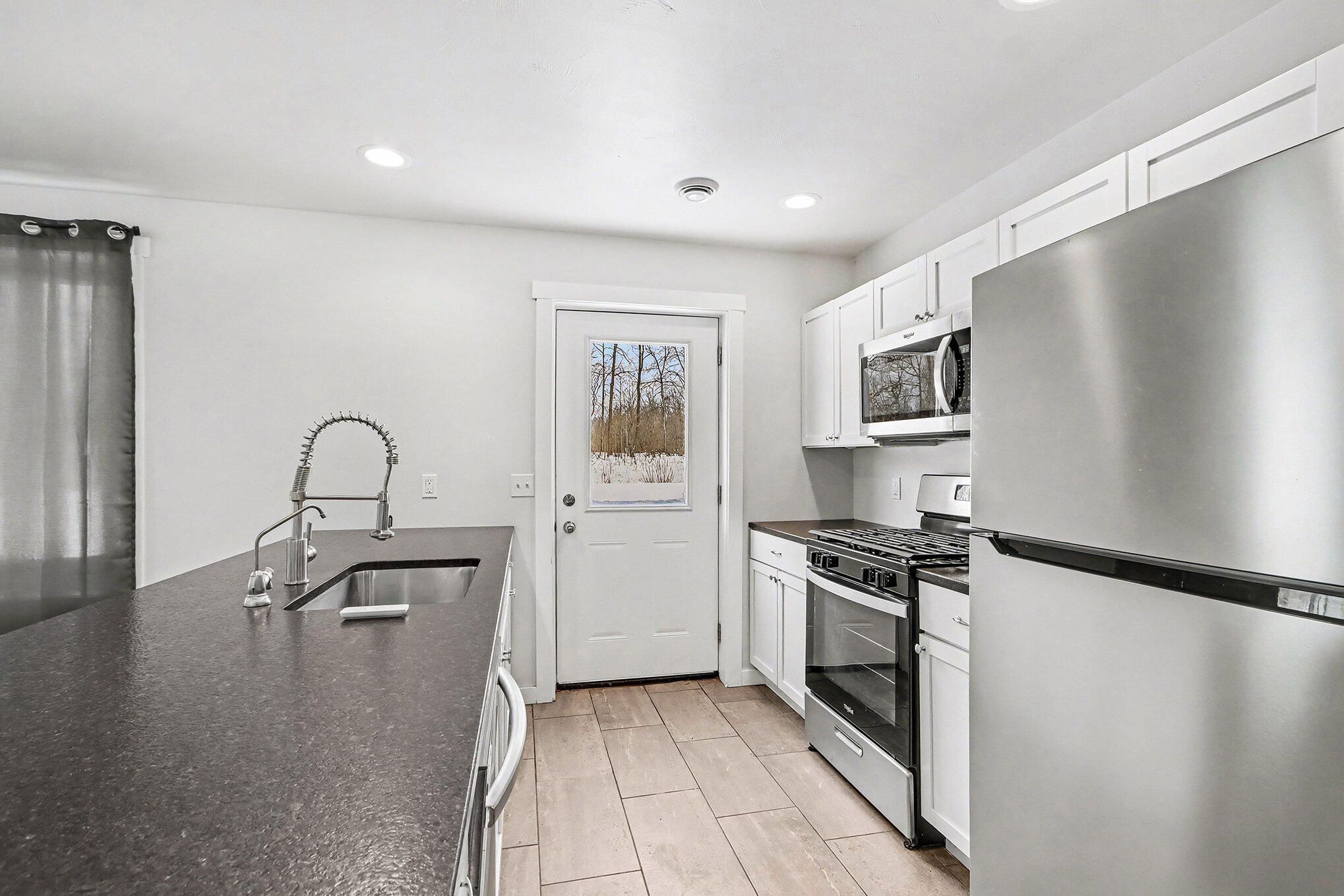 75603 Ridgeway Drive Lawton, MI 49065 - Photo 6 of 18 007_file_386