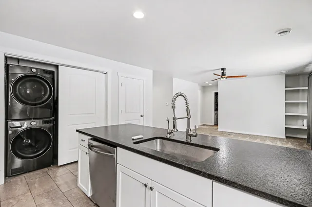 $290,000 | 75603 Ridgeway Drive, Lawton, MI 49065