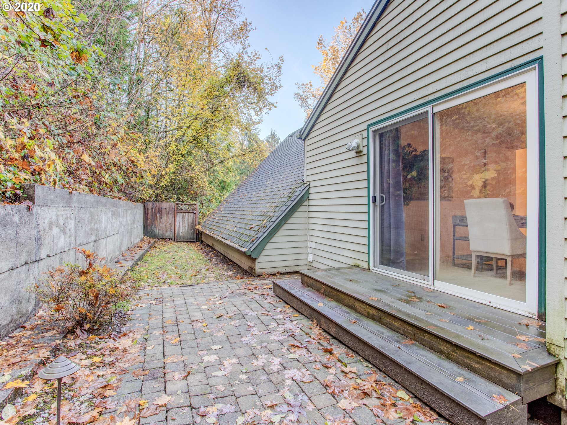 807 Southwest Terwilliger Place Portland, OR 97239 - Photo 32 of 32 Gallery Image 32