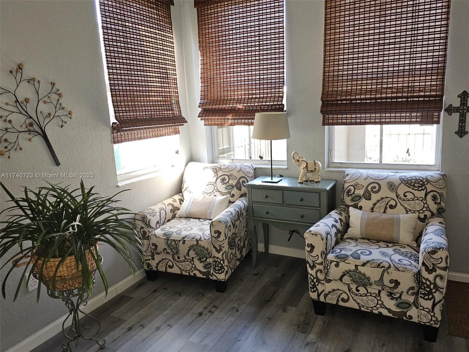 955 Southwest 154th Path, Unit 955 Miami, FL 33194 - Photo 12 of 38 Gallery Image 12