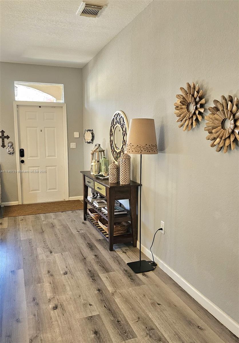 955 Southwest 154th Path, Unit 955 Miami, FL 33194 - Photo 6 of 38 Gallery Image 6