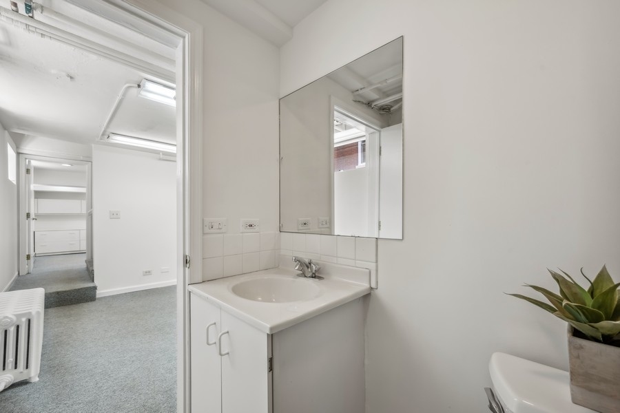 723 Laurel Avenue Wilmette, IL 60091 - Photo 38 of 49