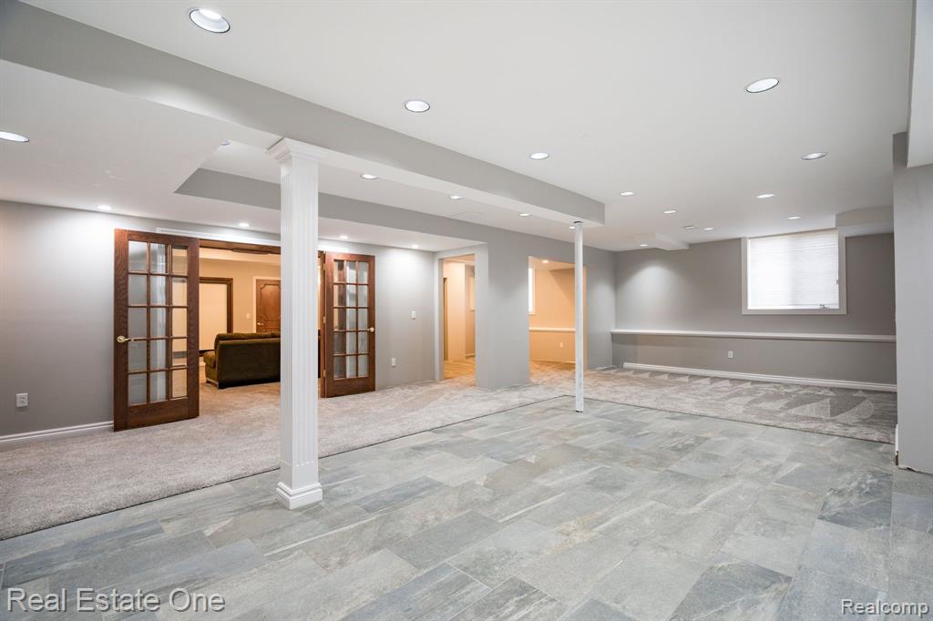 2880 Baytree Court Rochester, MI 48306 - Photo 55 of 74