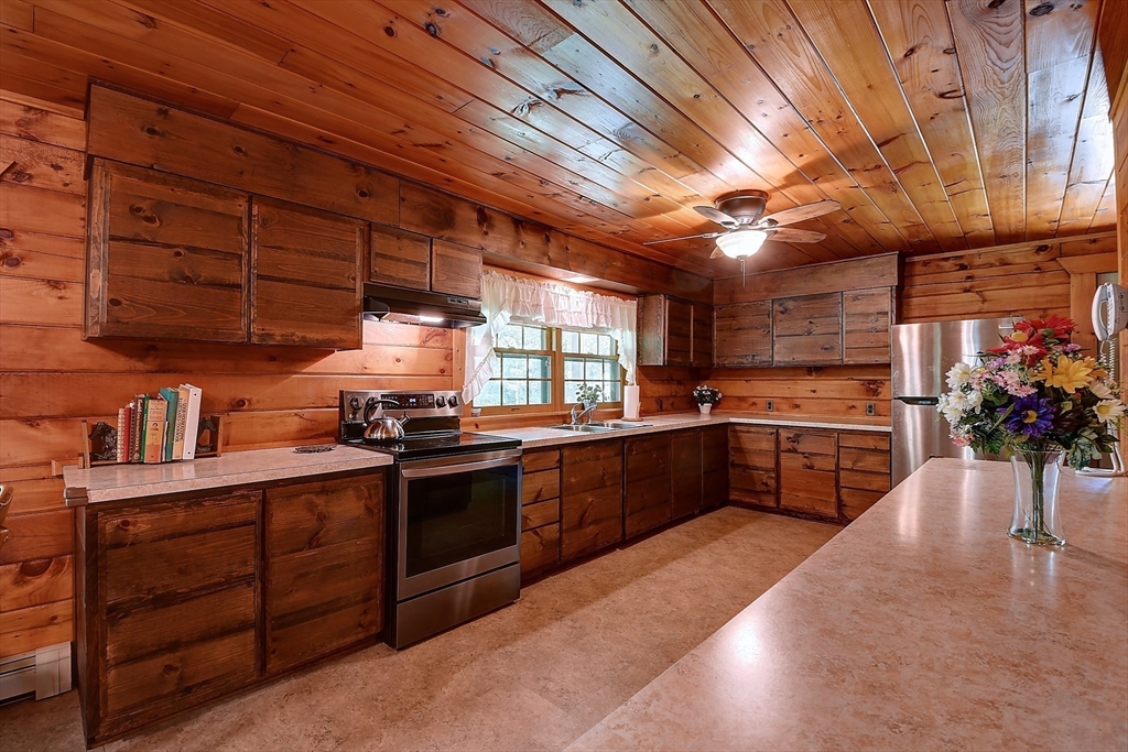 26 Gay Road Brookfield, MA 01506 - Photo 6 of 19