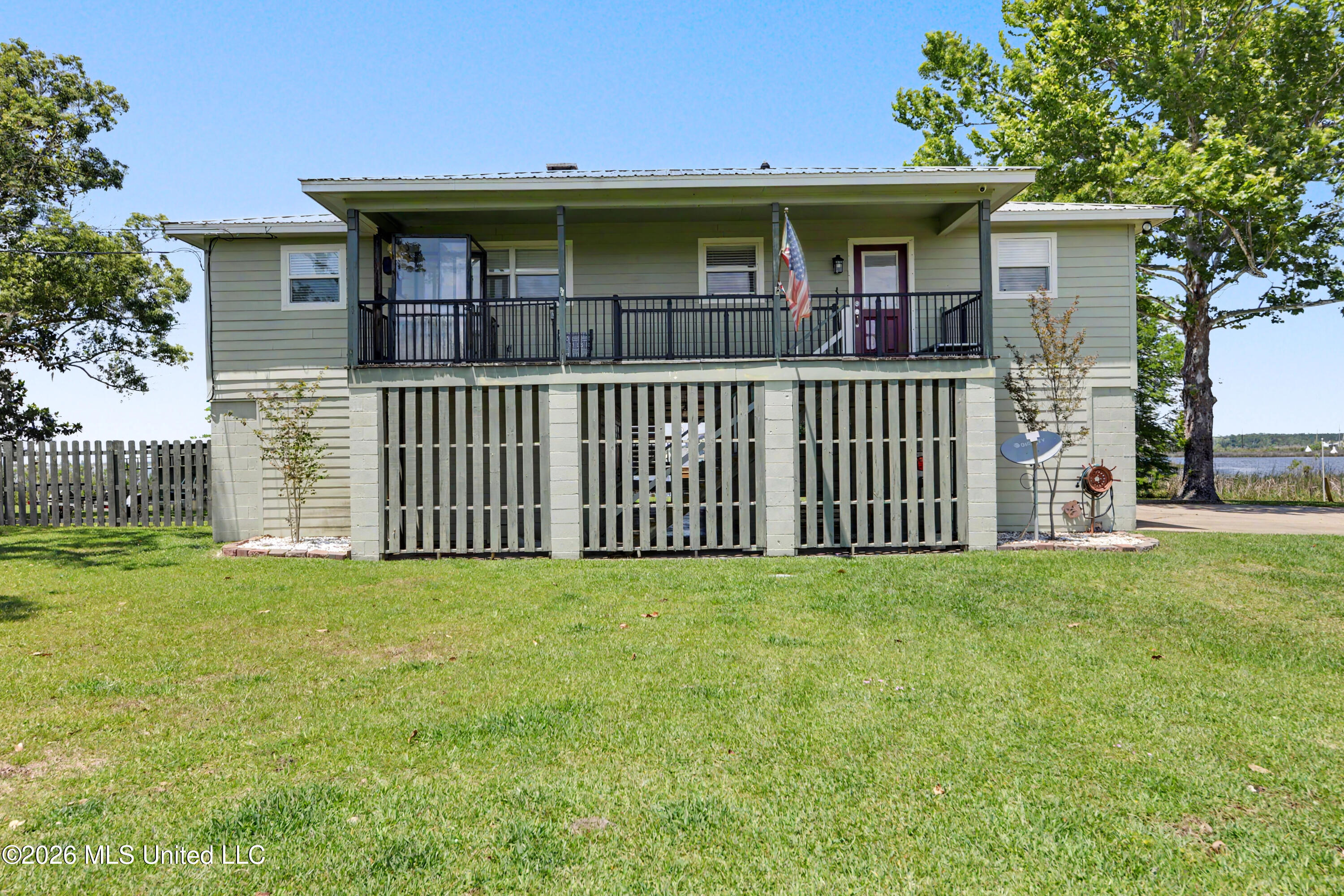 3925 Dantzler Street Moss Point, MS 39563 - Photo 3 of 41 001