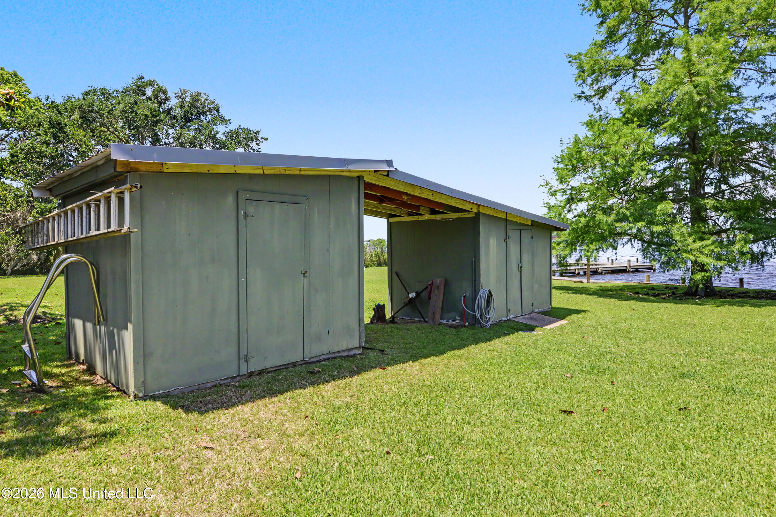 3925 Dantzler Street Moss Point, MS 39563 - Photo 31 of 41 029