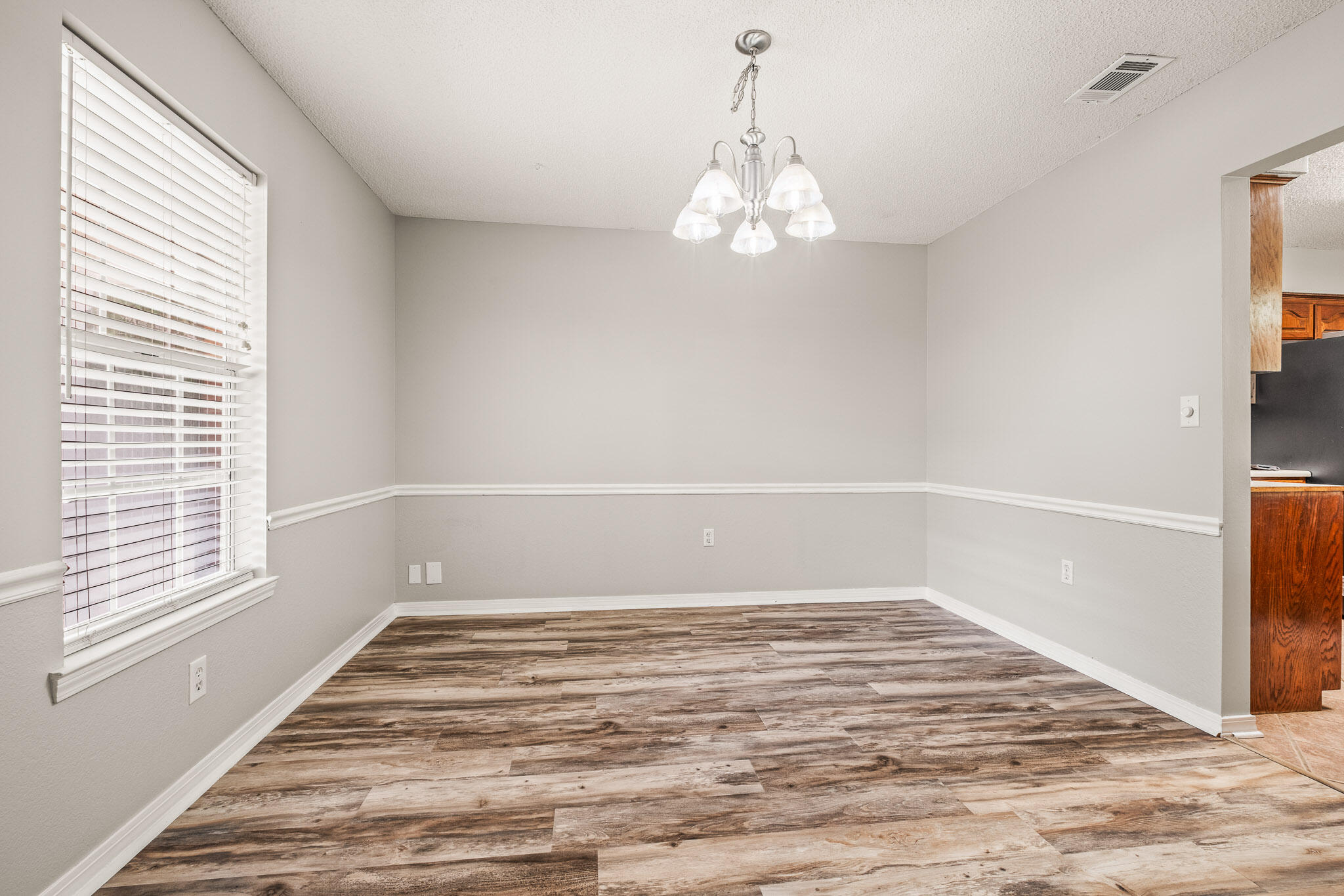 4646 Ross Court Crestview, FL 32539 - Photo 13 of 57 4646 Ross Court-17