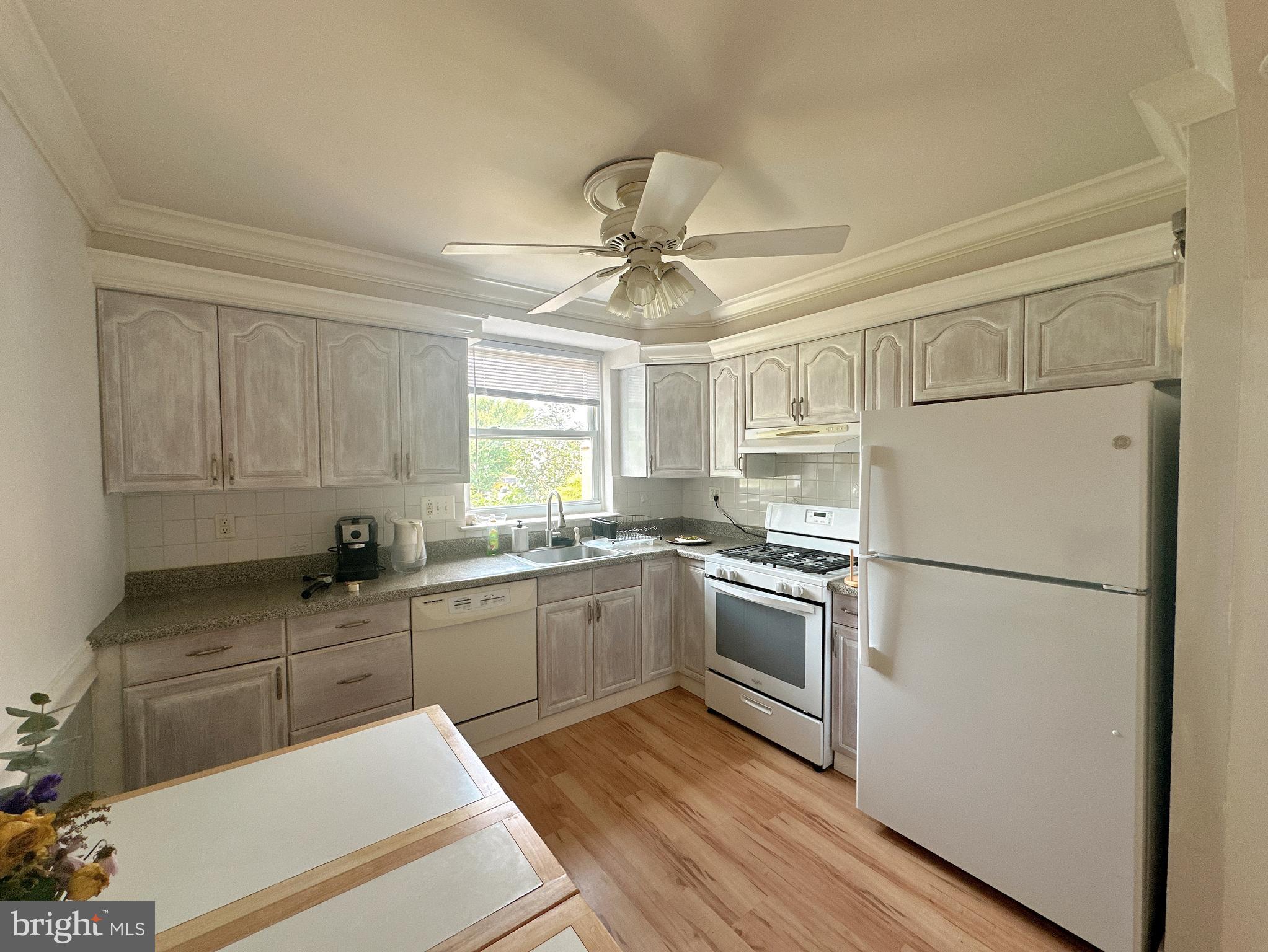 1700 Griffith Street Philadelphia, PA 19111 - Photo 2 of 7