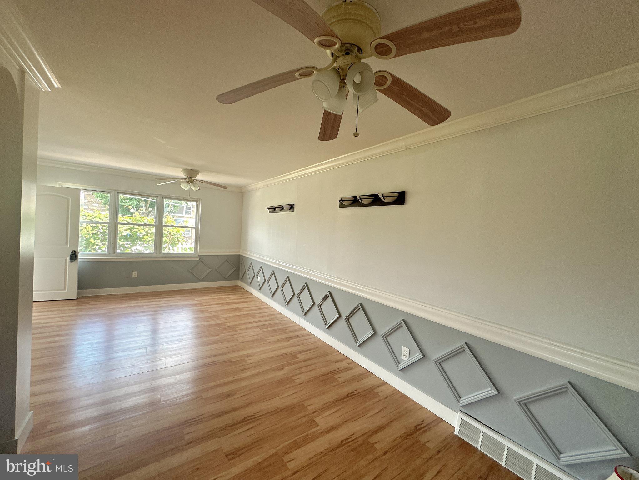 1700 Griffith Street Philadelphia, PA 19111 - Photo 3 of 7