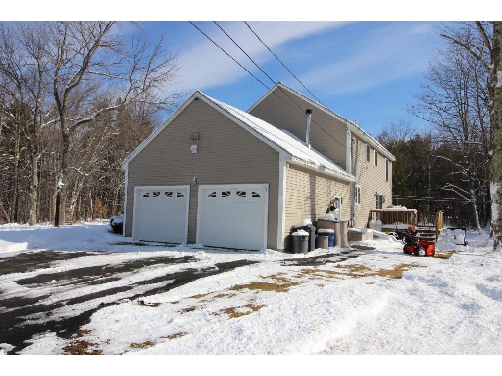 248 Middle Road Deerfield, NH 03037 - Photo 8 of 29
