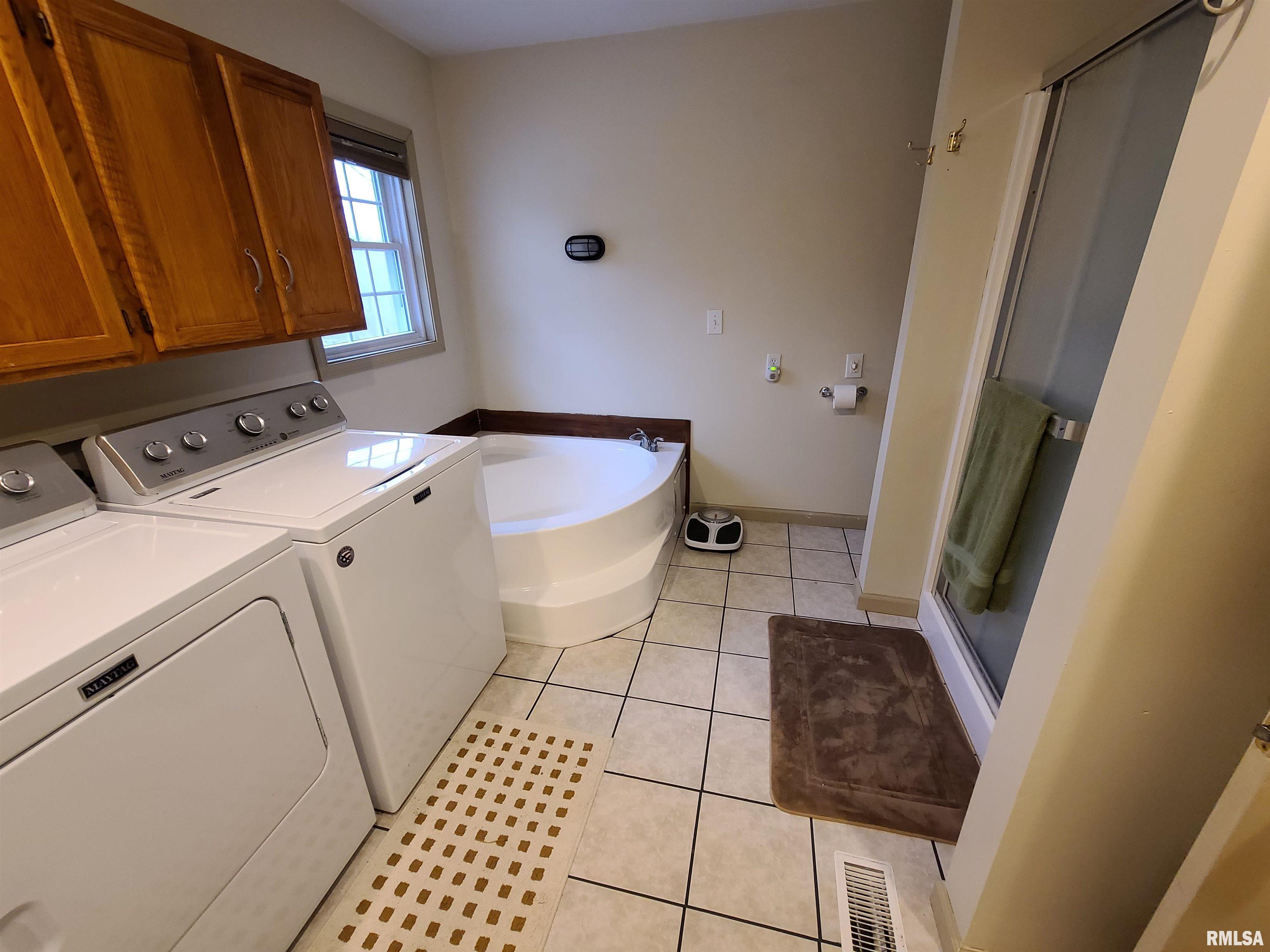 475 Karbers Ridge Road Elizabethtown, IL 62931 - Photo 11 of 13