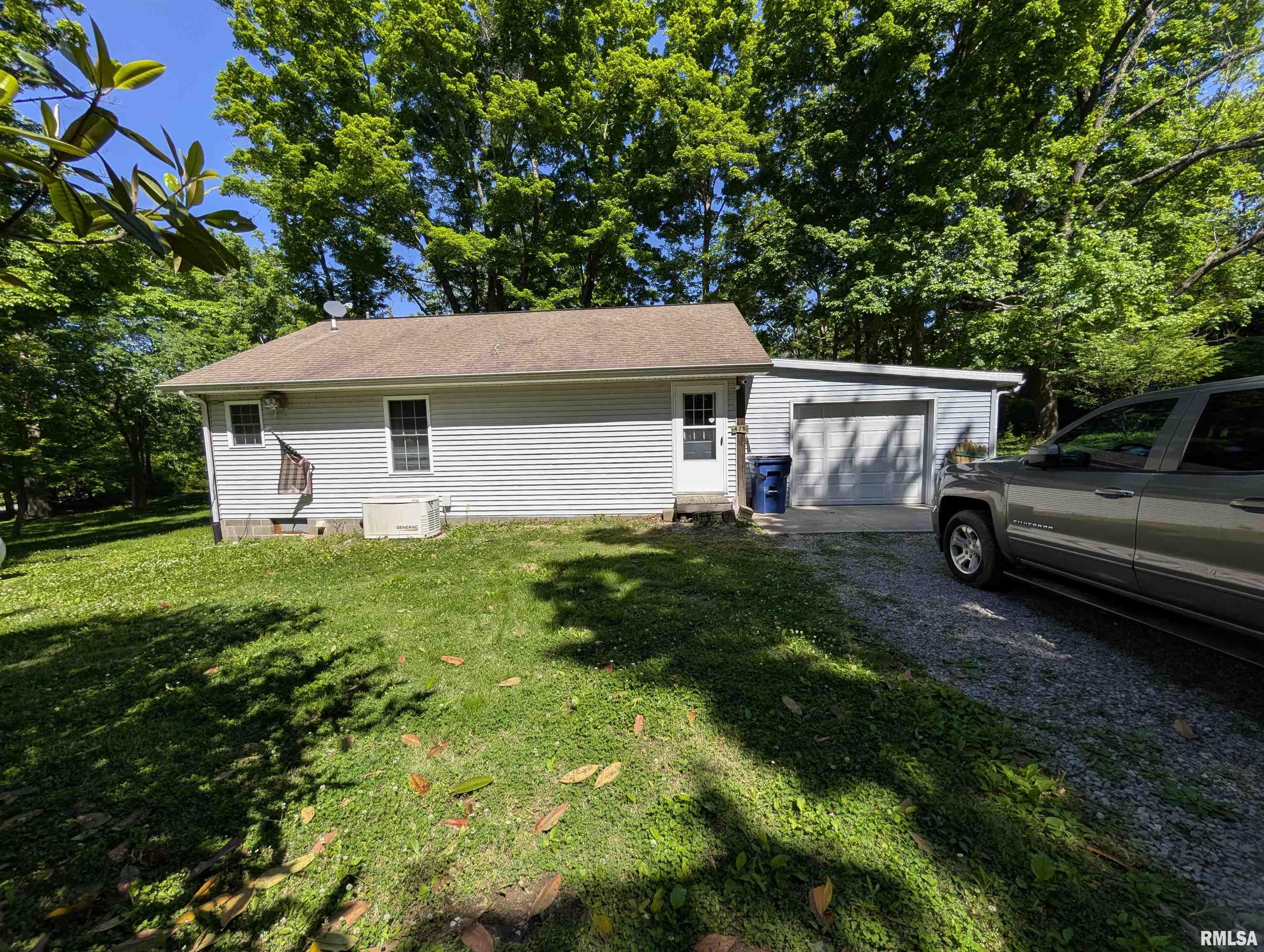 475 Karbers Ridge Road Elizabethtown, IL 62931 - Photo 5 of 13