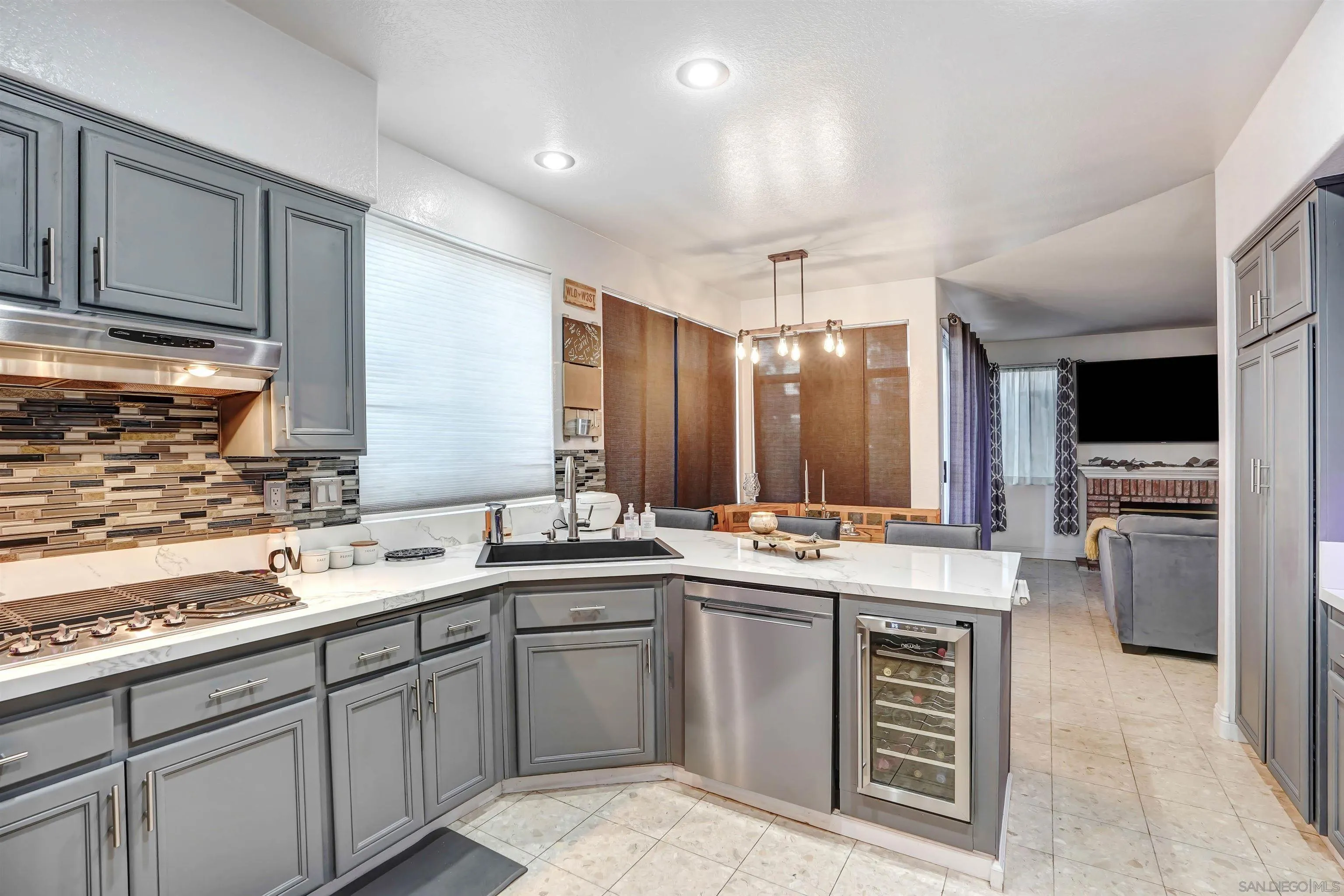 7943 Prairie Shadow Road San Diego, CA 92126 - Photo 9 of 24 Gallery Image 9