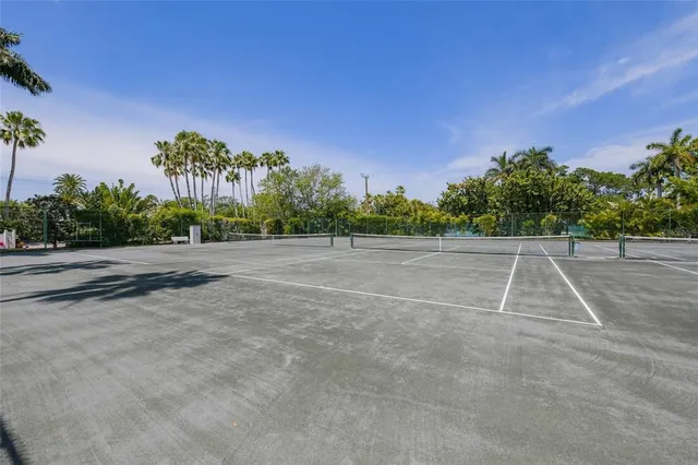 $1,299,900 | 1260 Dolphin Bay Way, Unit 403, Sarasota, FL 34242