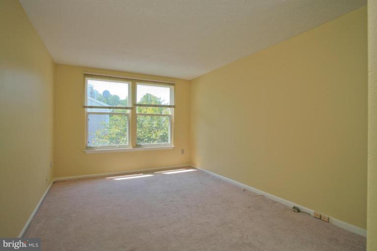 11220 Legato Way Silver Spring, MD 20901 - Photo 12 of 15 Bedroom #3