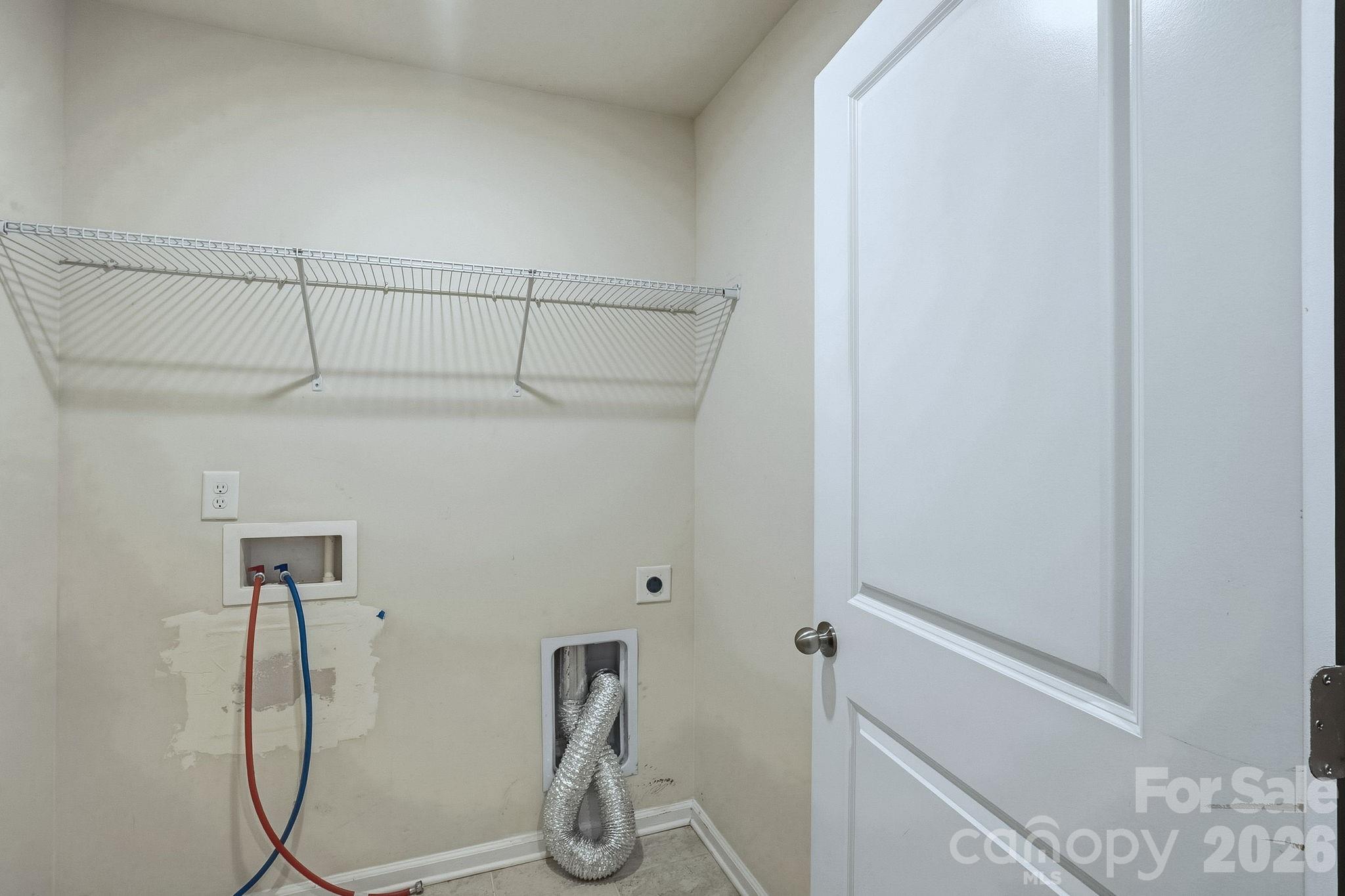 124 Tackle Troutman, NC 28166 - Photo 40 of 44 a bathroom with a shower