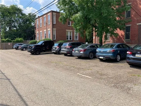 $1,275 | 1203 West North Avenue, Unit 102, Pittsburgh, PA 15233