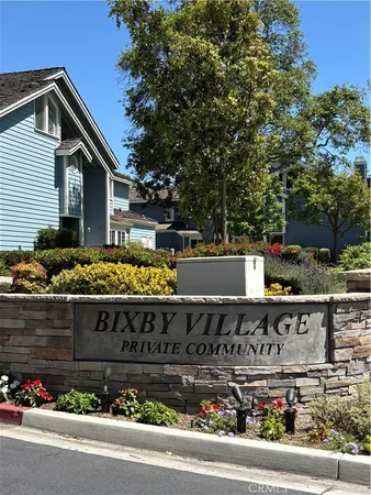 $5,450 | 451 Medford Court, Unit 102, Long Beach, CA 90803