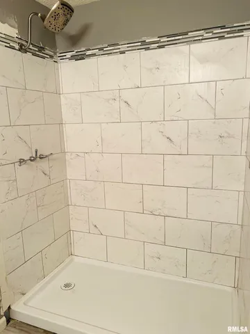 $110,000 | 321 North Calhoun Street, Equality, IL 62934