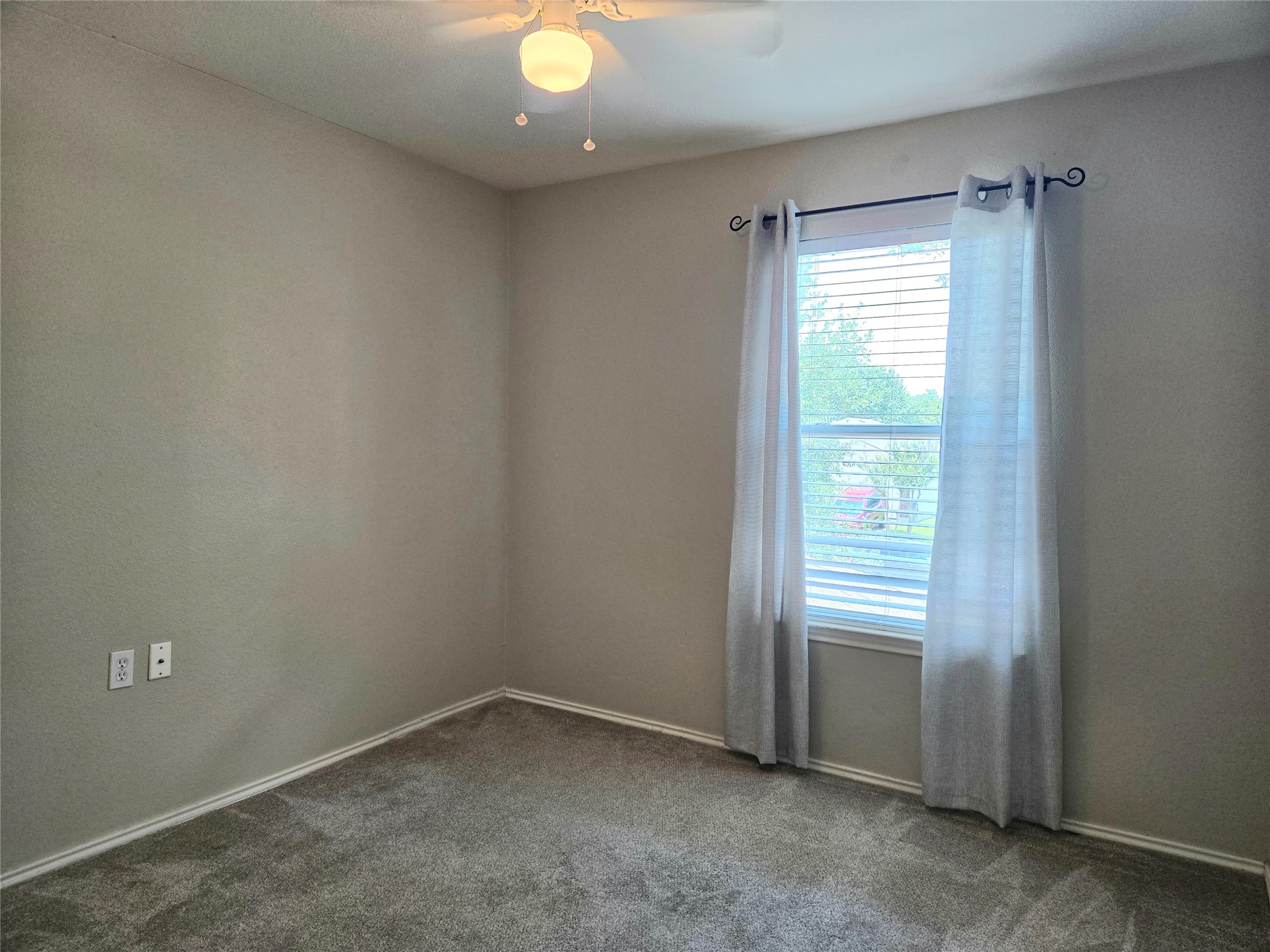 809 Sheraton Avenue Austin, TX 78745 - Photo 20 of 27