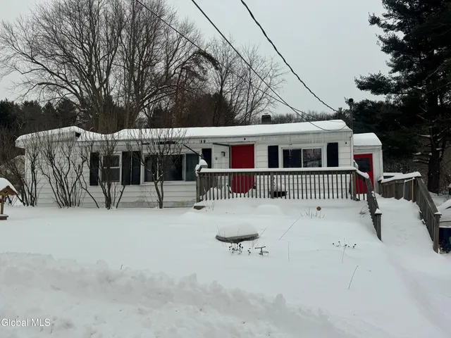 $144,900 | 2438 Brookview Road, Schodack, NY 12033