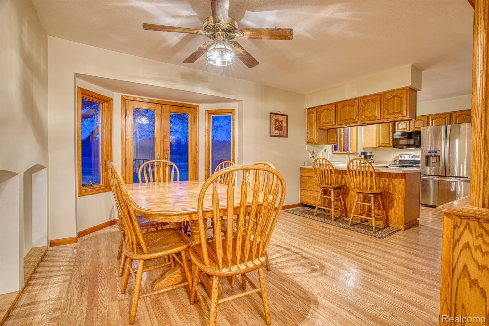 1550 Woodhaven Road Howell, MI 48855 - Photo 8 of 38 DSC00963_24.jpg
