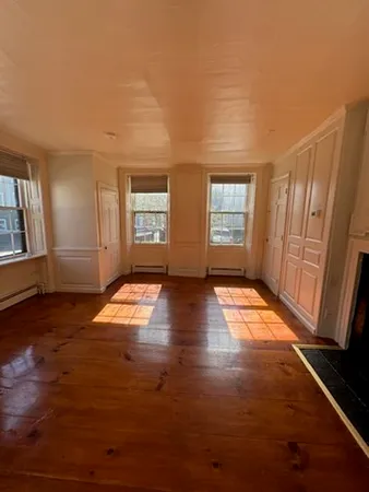 $1,645 | 25 State Street, Unit 1, Marblehead, MA 01945